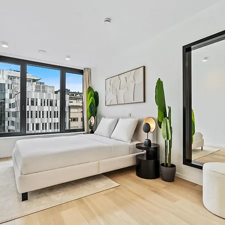 Upscale Urban Style & Comfort For Six شقة *