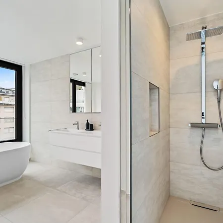 Appartement Upscale Urban Style & Comfort For Six