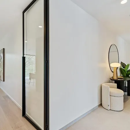 Upscale Urban Style & Comfort For Six Apartmán Lucembursko