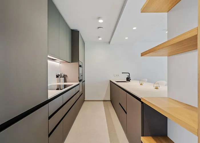 Apartamento Upscale Urban Style & Comfort For Six *