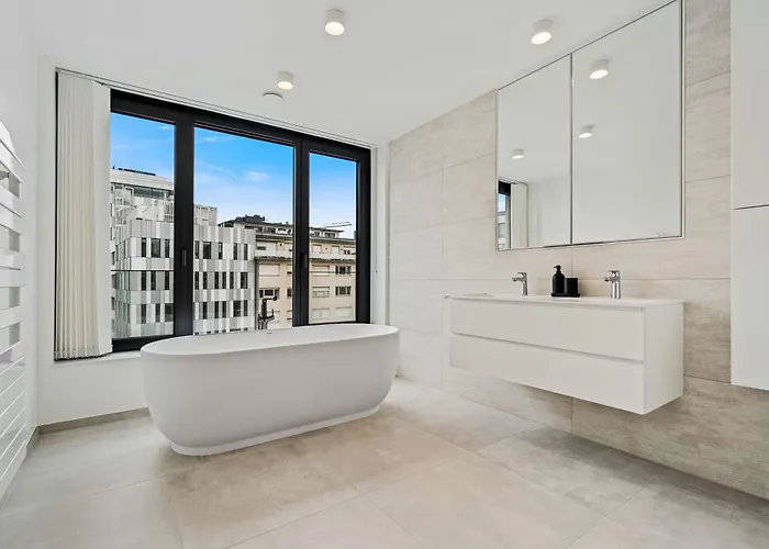 Upscale Urban Style & Comfort For Six Apartamento *