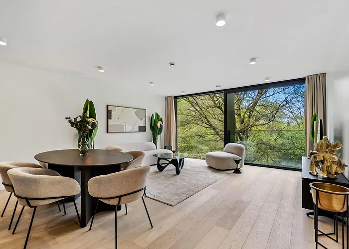 Upscale Urban Style & Comfort For Six * Luxemburgo