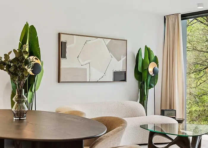 Upscale Urban Style & Comfort For Six Luxembourg