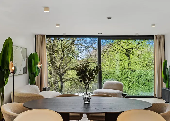 Appartement Upscale Urban Style & Comfort For Six *